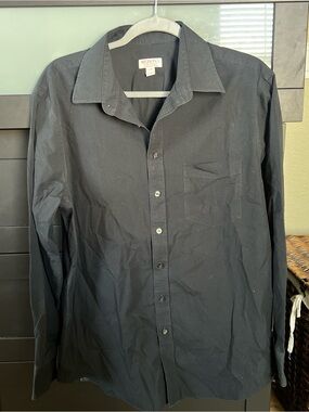 Merona Men's Black Long-Sleeve Button-Up Dress Shirt